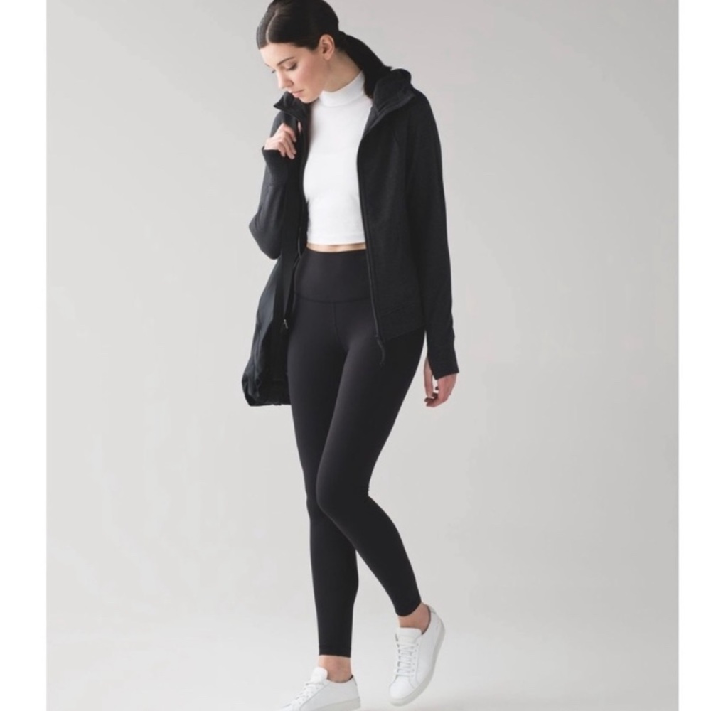 Lululemon Wunder Under Mid-Rise Size 8